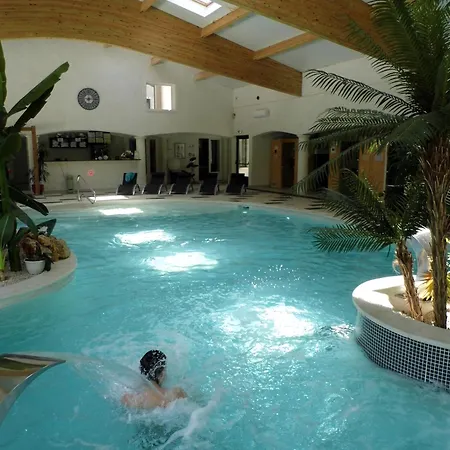 L'ermitage Hotel 3*