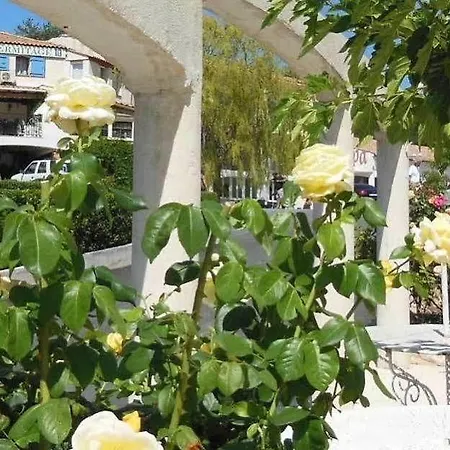 L'ermitage Hotel 3*